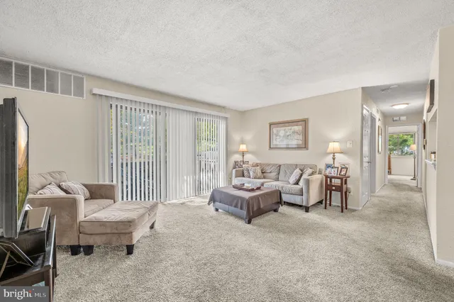 $1,950 | 105 Stockton Court, Unit 105, North Wales, PA 19454