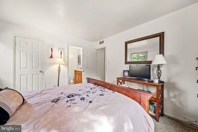 $1,950 | 105 Stockton Court, Unit 105, North Wales, PA 19454