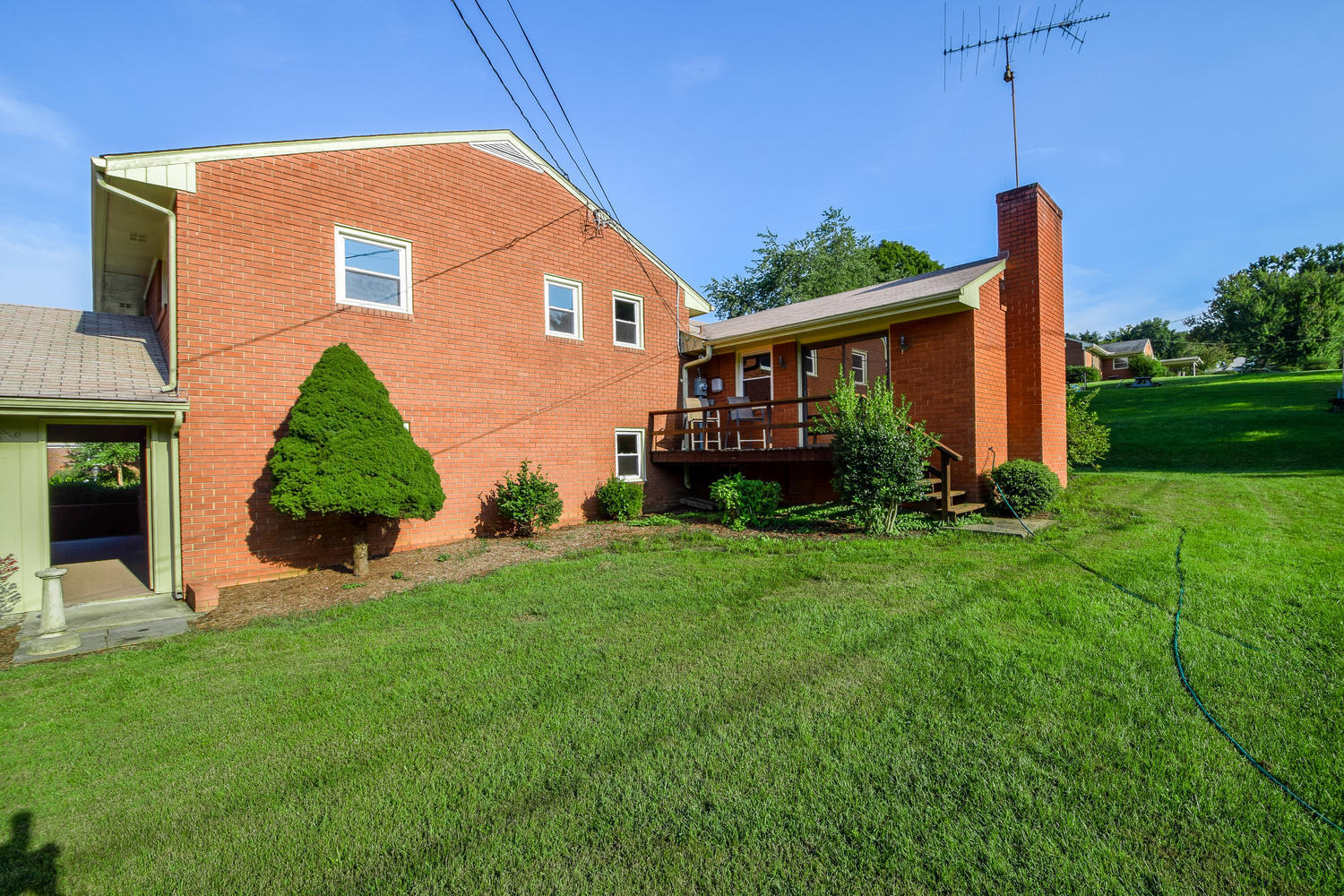 1915 Walmann Road Southwest Roanoke, VA 24018 - Photo 23 of 34 23
