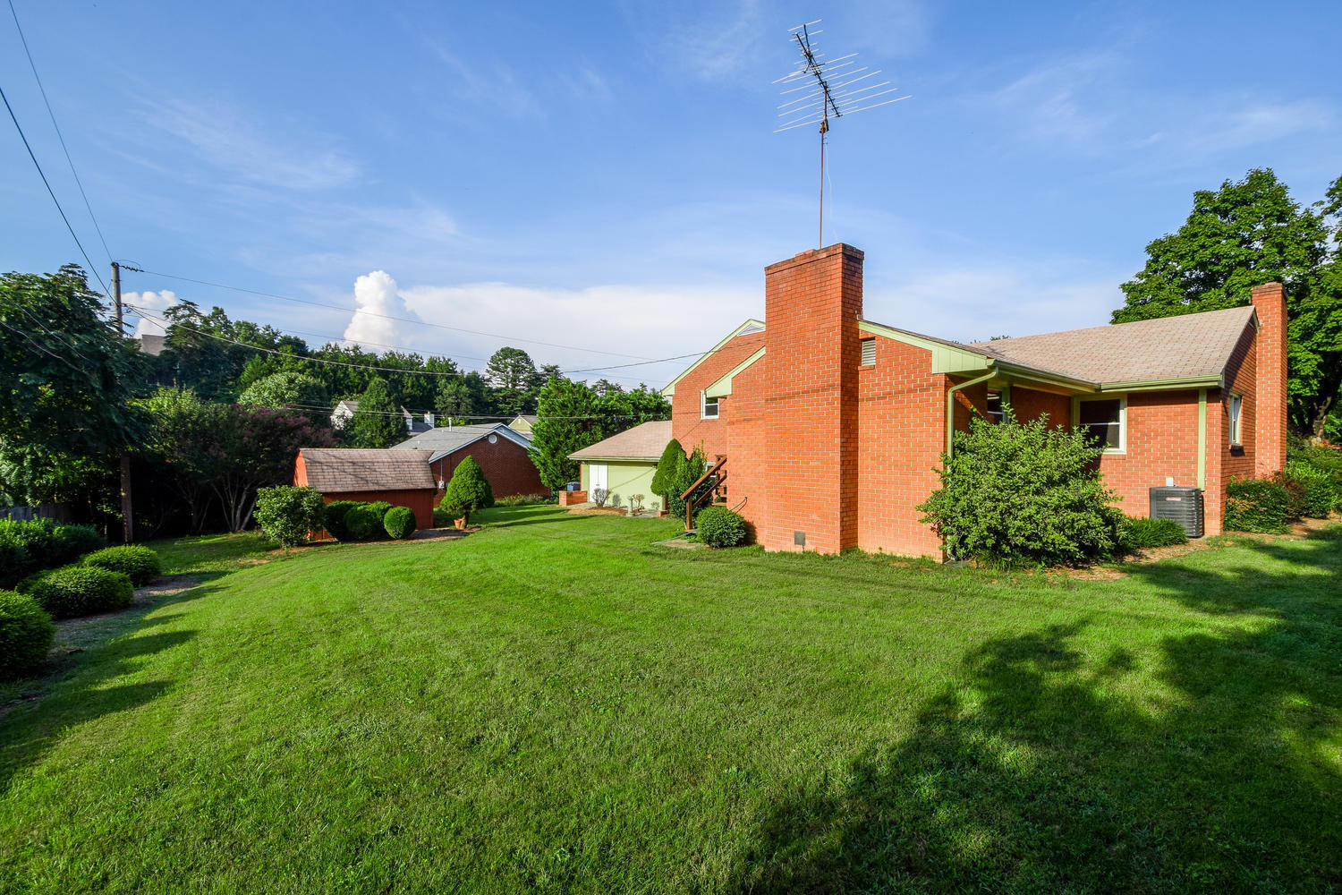1915 Walmann Road Southwest Roanoke, VA 24018 - Photo 25 of 34 25
