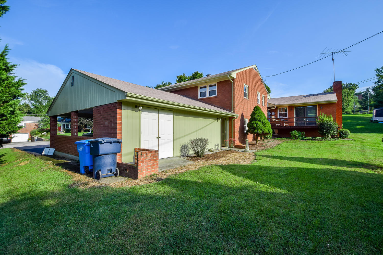 1915 Walmann Road Southwest Roanoke, VA 24018 - Photo 26 of 34 26