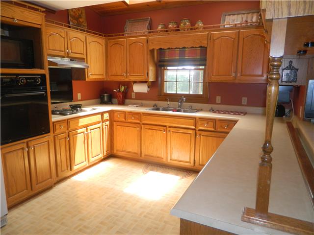 3897 Grandaddy Road Lawrenceburg, TN 38464 - Photo 7 of 20 Kitchen with two skylights