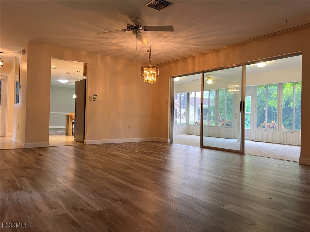 12878 Iona Road Fort Myers, FL 33908 - Photo 11 of 30