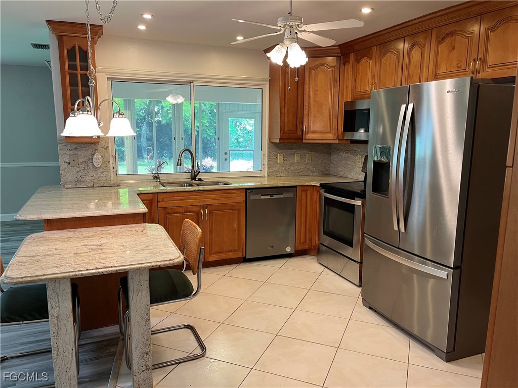 12878 Iona Road Fort Myers, FL 33908 - Photo 2 of 30