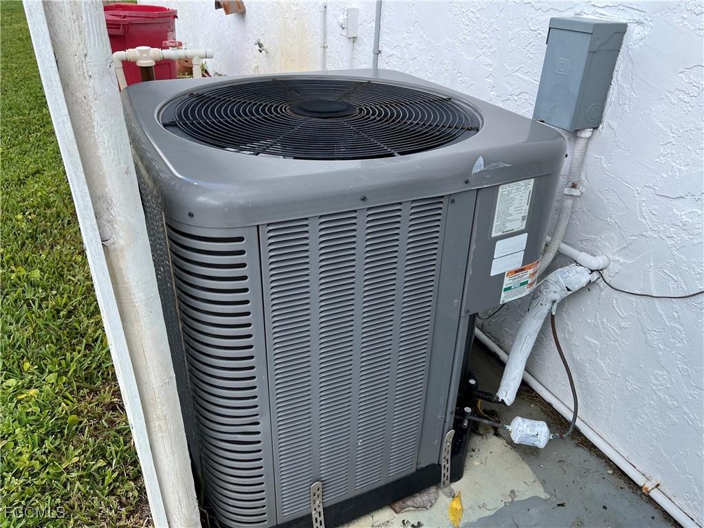 12878 Iona Road Fort Myers, FL 33908 - Photo 28 of 30