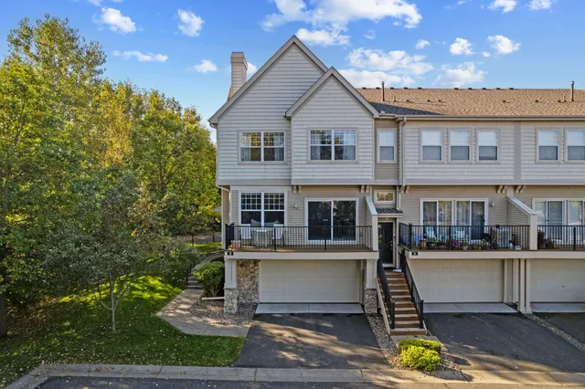 $269,900 | 14569 Everton Avenue North, Unit 8, Hugo, MN 55038