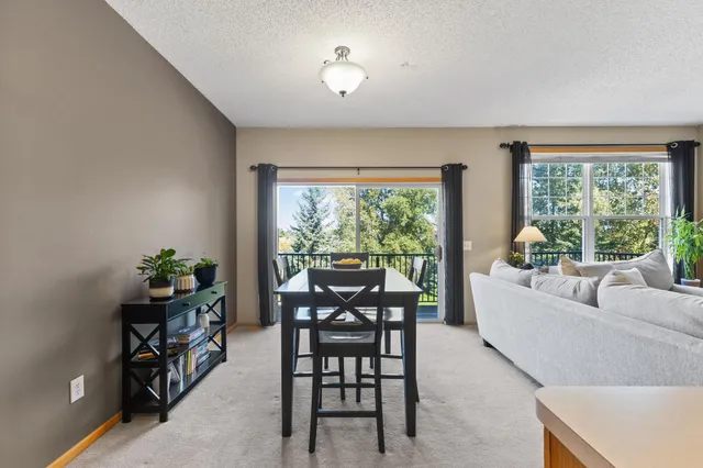 $269,900 | 14569 Everton Avenue North, Unit 8, Hugo, MN 55038