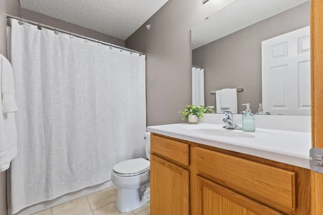 $269,900 | 14569 Everton Avenue North, Unit 8, Hugo, MN 55038