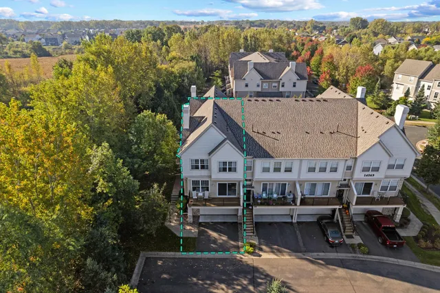 $269,900 | 14569 Everton Avenue North, Unit 8, Hugo, MN 55038