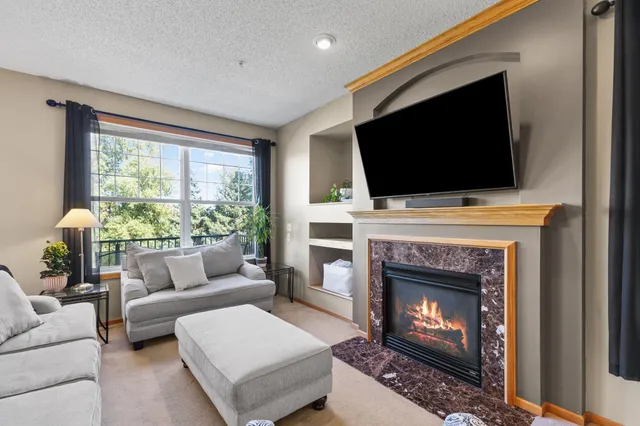 $269,900 | 14569 Everton Avenue North, Unit 8, Hugo, MN 55038