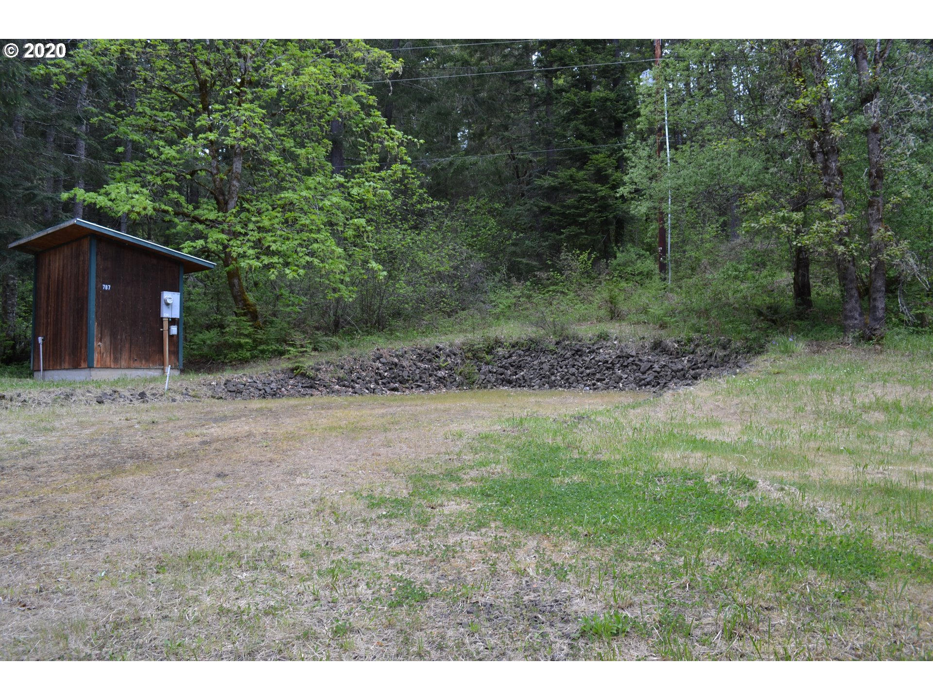 787 Snowberry Road Roseburg, OR 97471 - Photo 5 of 14