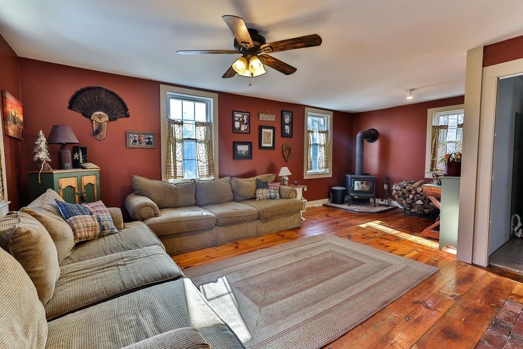 122 New Braintree Road Oakham, MA 01068 - Photo 7 of 29 Gallery Image 7