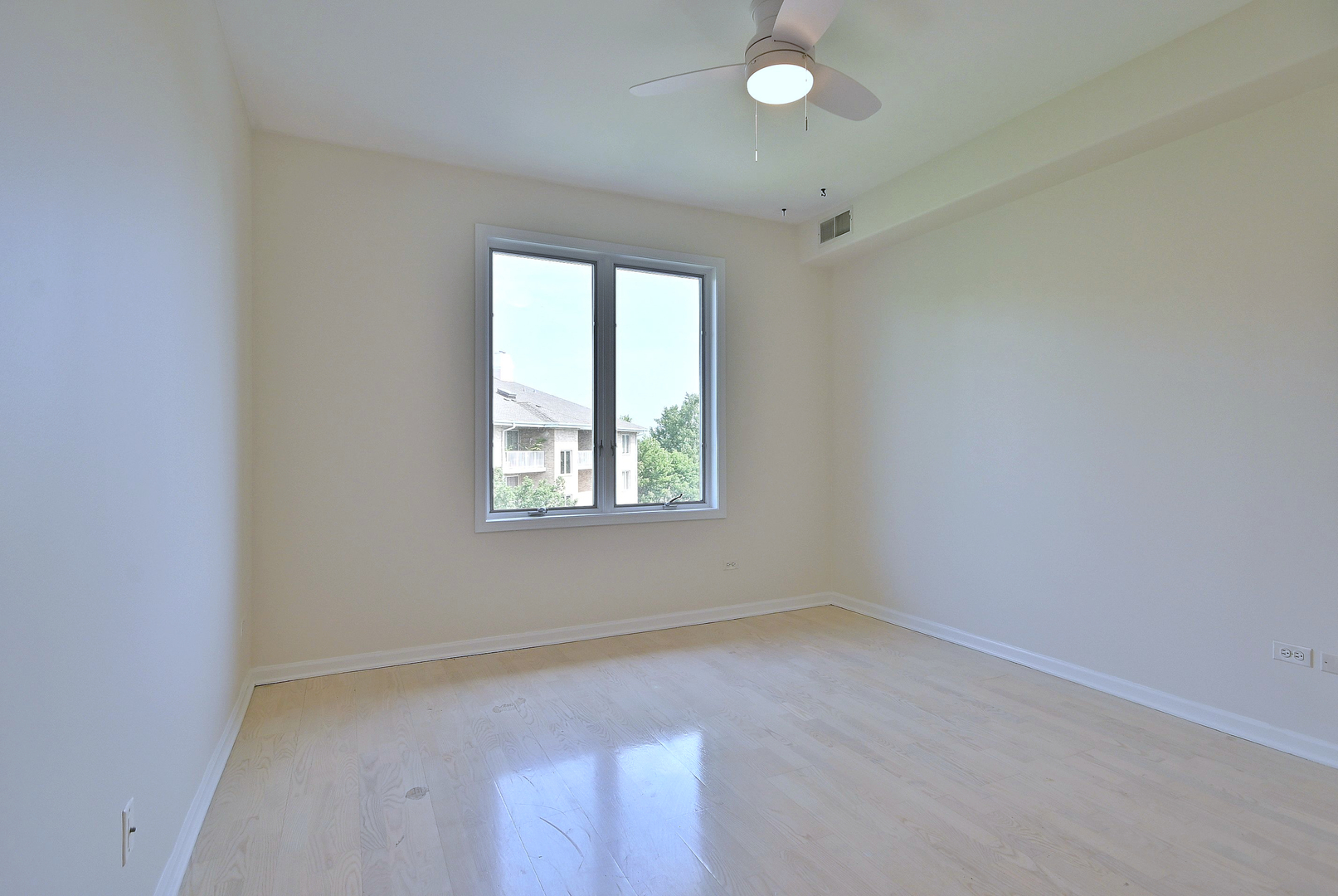 1745 Pavilion Way, Unit 502 Park Ridge, IL 60068 - Photo 38 of 51