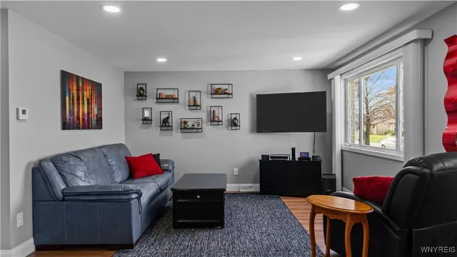 $269,000 | 63 Constance Lane, Cheektowaga, NY 14227