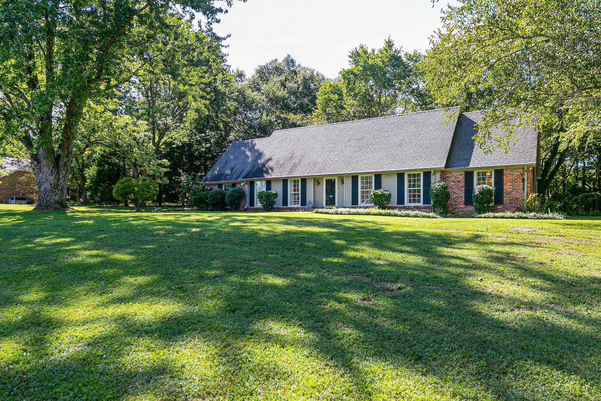 204 Valley Ridge Road Franklin, TN 37064 - Photo 2 of 35 Gallery Image 2
