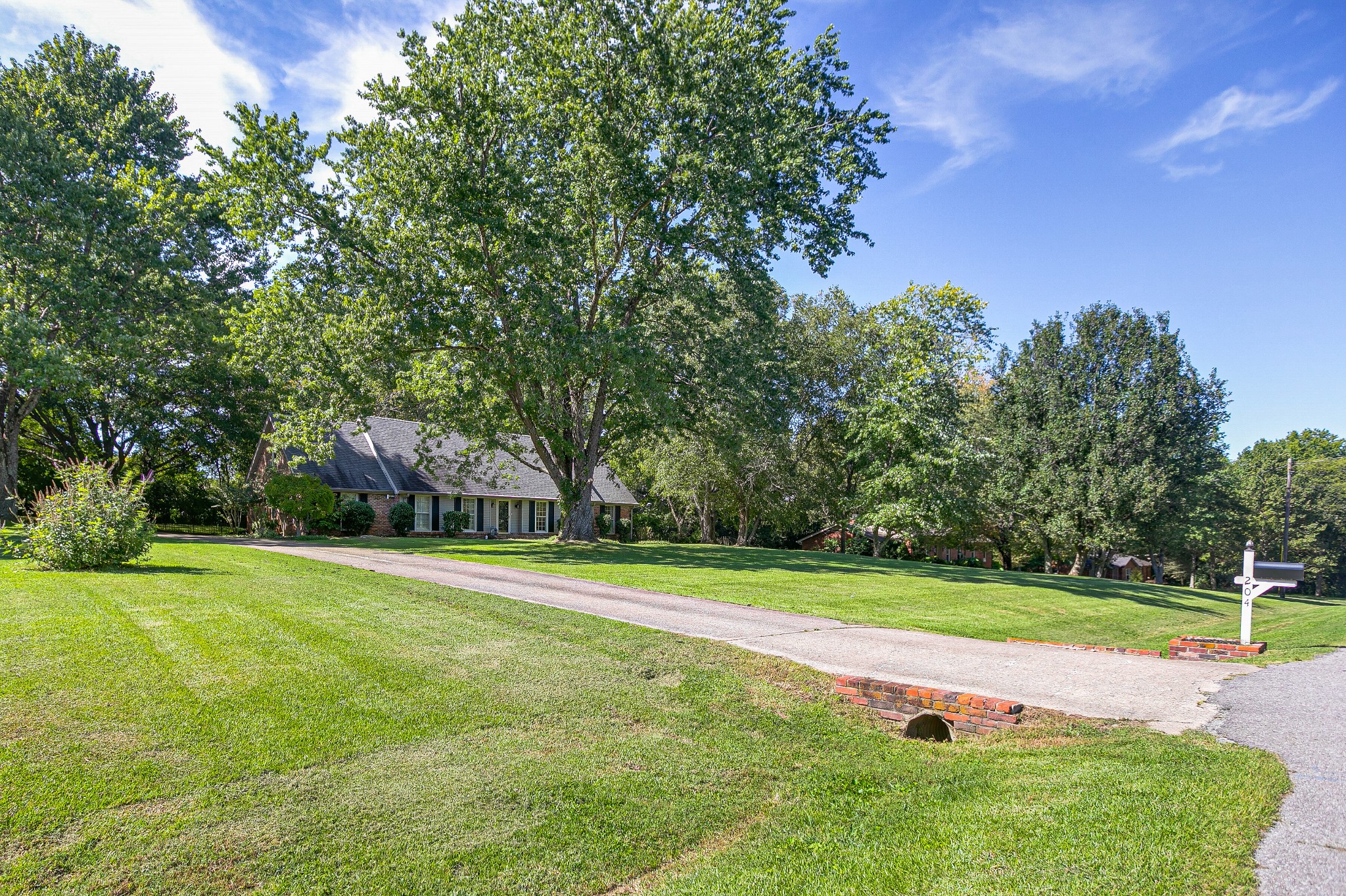 204 Valley Ridge Road Franklin, TN 37064 - Photo 3 of 35 Gallery Image 3