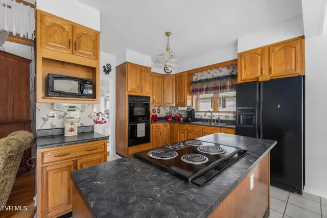 $359,900 | 44745 Veterans Memorial Highway, Pennington Gap, VA 24277