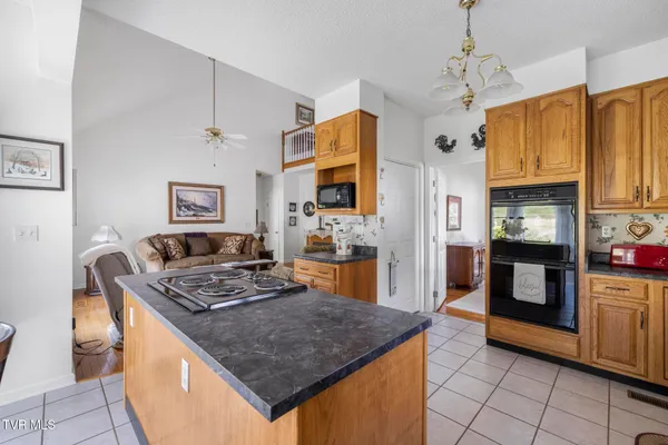 $359,900 | 44745 Veterans Memorial Highway, Pennington Gap, VA 24277