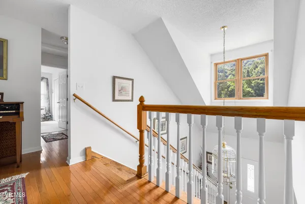 $359,900 | 44745 Veterans Memorial Highway, Pennington Gap, VA 24277