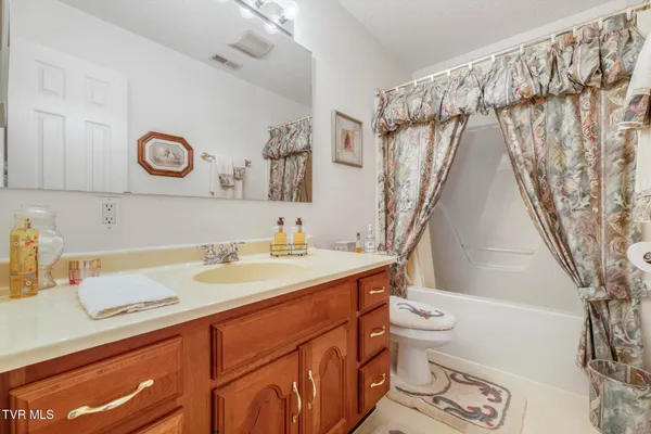 $359,900 | 44745 Veterans Memorial Highway, Pennington Gap, VA 24277