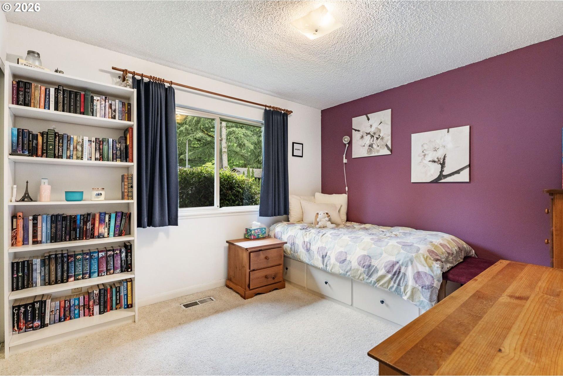 1941 Kilkenny Road Lake Oswego, OR 97034 - Photo 10 of 24 Gallery Image 10