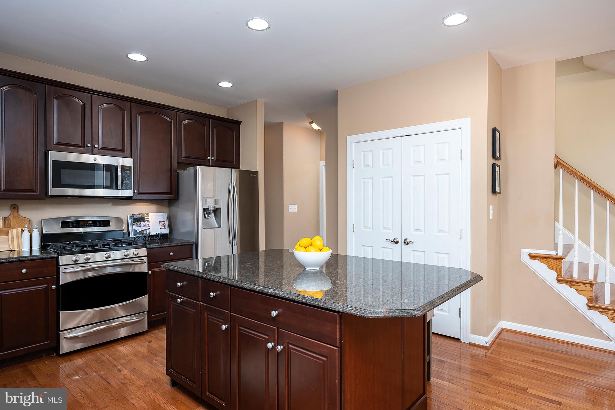 3212 Menia Street Riva, MD 21140 - Photo 12 of 36 Kitchen (alt view)