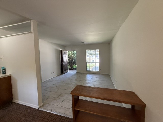 13205 Northumb Road Houston, TX 77047 - Photo 7 of 13 Gallery Image 7