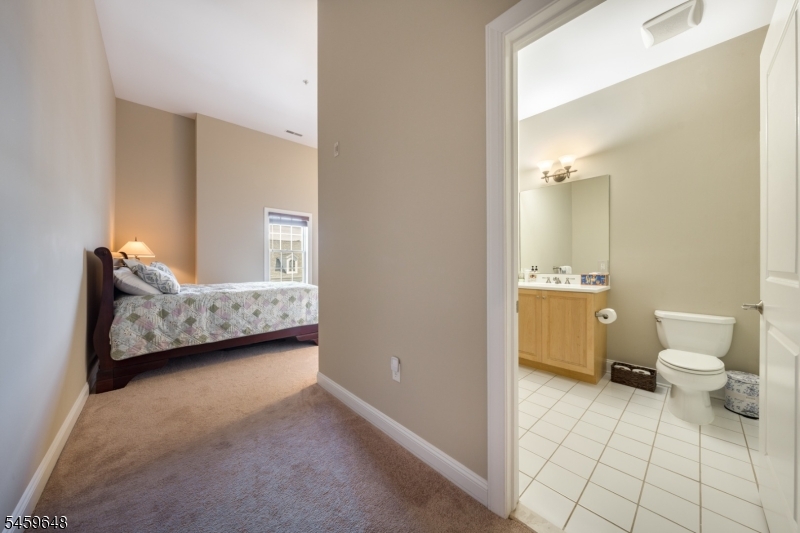 1403 Town Center Way Livingston, NJ 07039 - Photo 17 of 46 Gallery Image 17