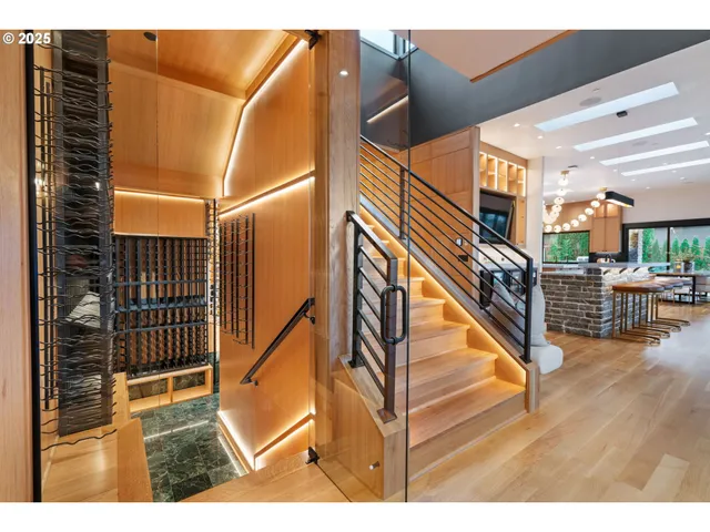 a view of entryway and hall