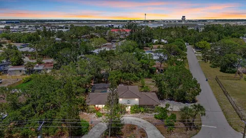 $699,000 | 8255 Longbay Boulevard, Sarasota, FL 34243