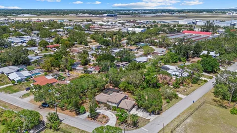 $699,000 | 8255 Longbay Boulevard, Sarasota, FL 34243