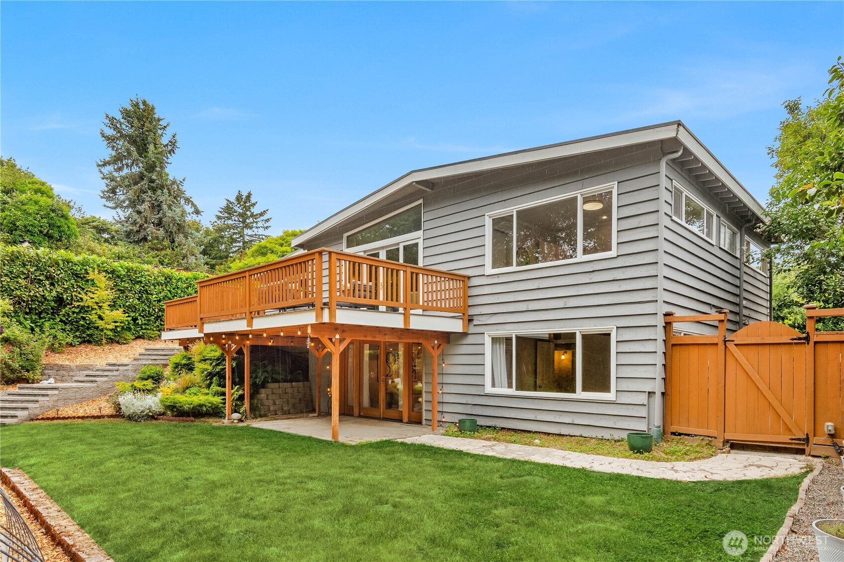 217 Northwest 6th Street Renton, WA 98057 - Photo 31 of 39