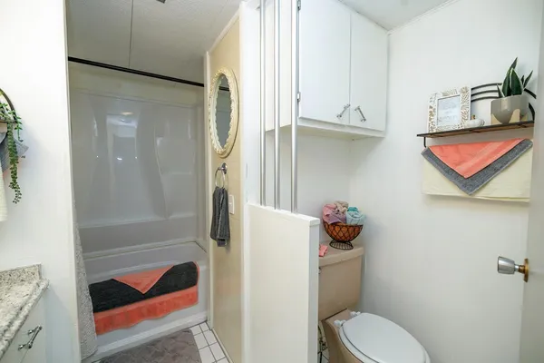 $75,500 | 2505 Jackson Avenue, Unit 197, Escalon, CA 95320