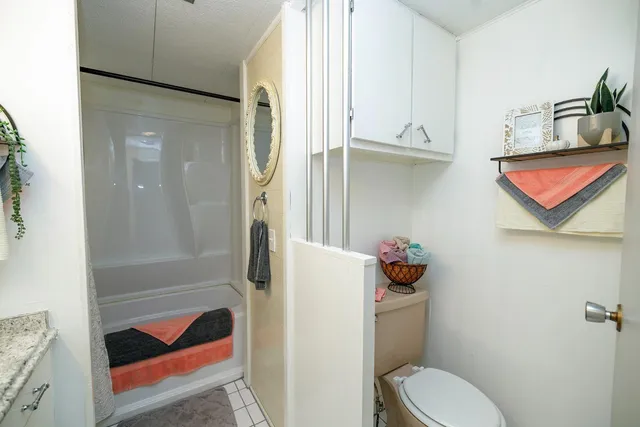 $75,500 | 2505 Jackson Avenue, Unit 197, Escalon, CA 95320