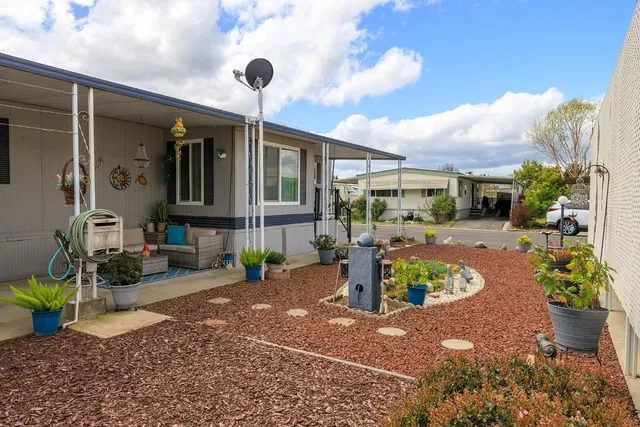 $75,500 | 2505 Jackson Avenue, Unit 197, Escalon, CA 95320