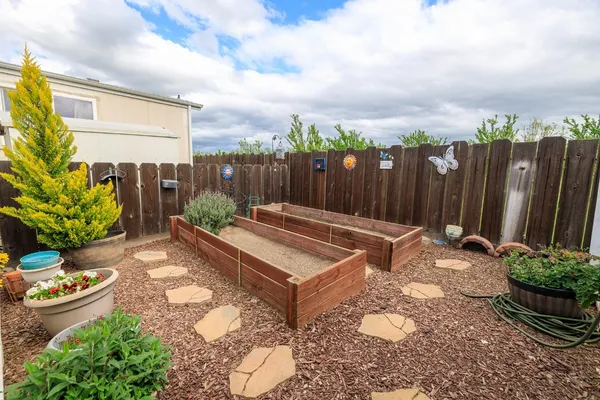 $75,500 | 2505 Jackson Avenue, Unit 197, Escalon, CA 95320