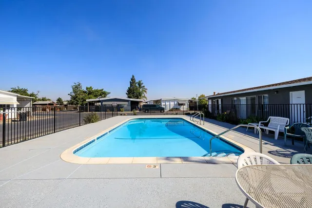 $75,500 | 2505 Jackson Avenue, Unit 197, Escalon, CA 95320