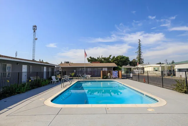 $75,500 | 2505 Jackson Avenue, Unit 197, Escalon, CA 95320