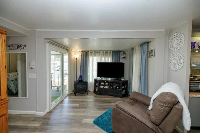 $75,500 | 2505 Jackson Avenue, Unit 197, Escalon, CA 95320