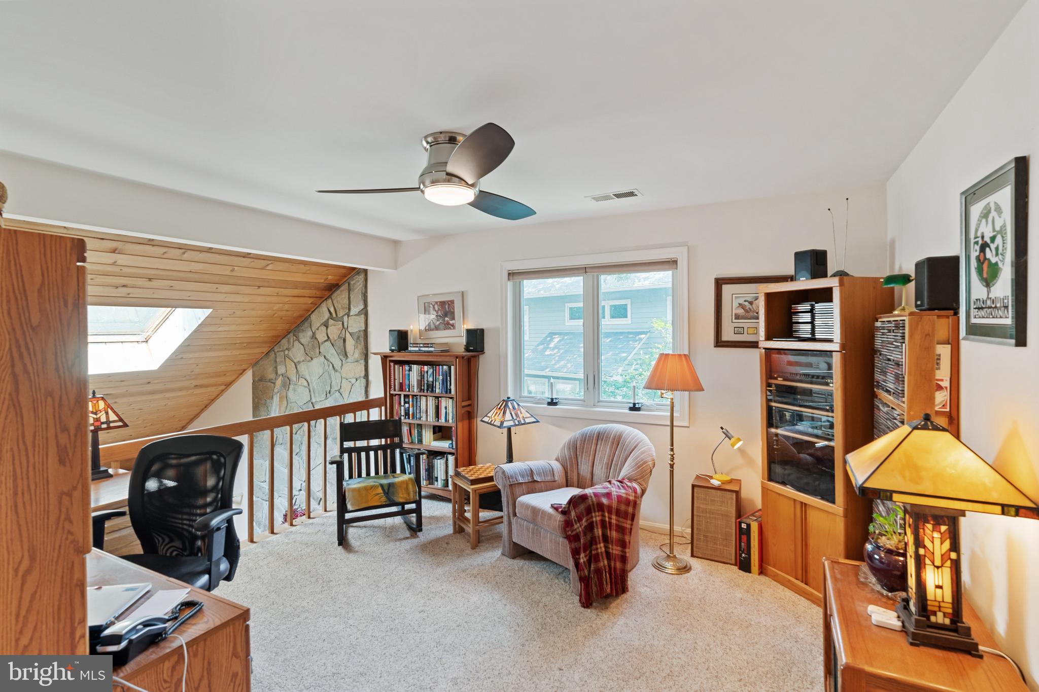 17 Rutherford Circle Sterling, VA 20165 - Photo 6 of 50 Gallery Image 6