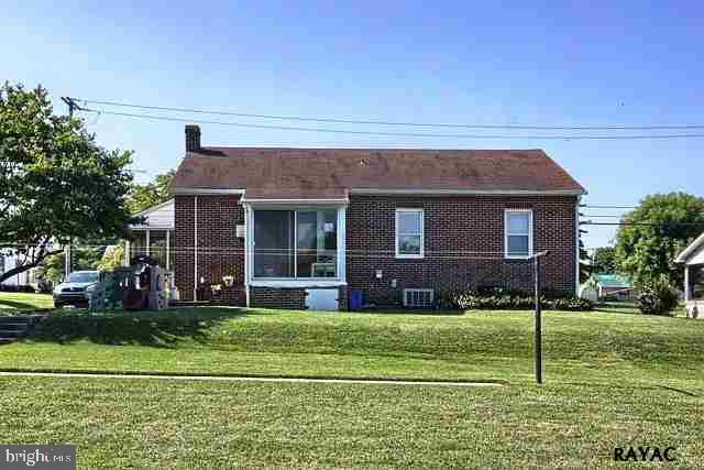 509 Maple Avenue Hanover, PA 17331 - Photo 4 of 26 Gallery Image 4