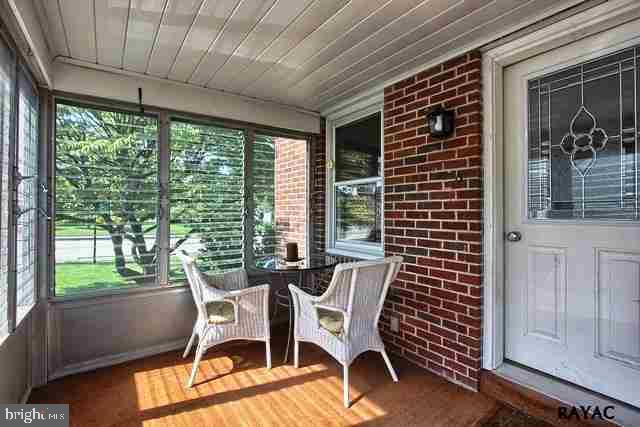 509 Maple Avenue Hanover, PA 17331 - Photo 10 of 26 Gallery Image 10