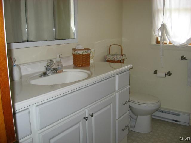 2947 Center Road Northampton, PA 18067 - Photo 9 of 12 Gallery Image 9