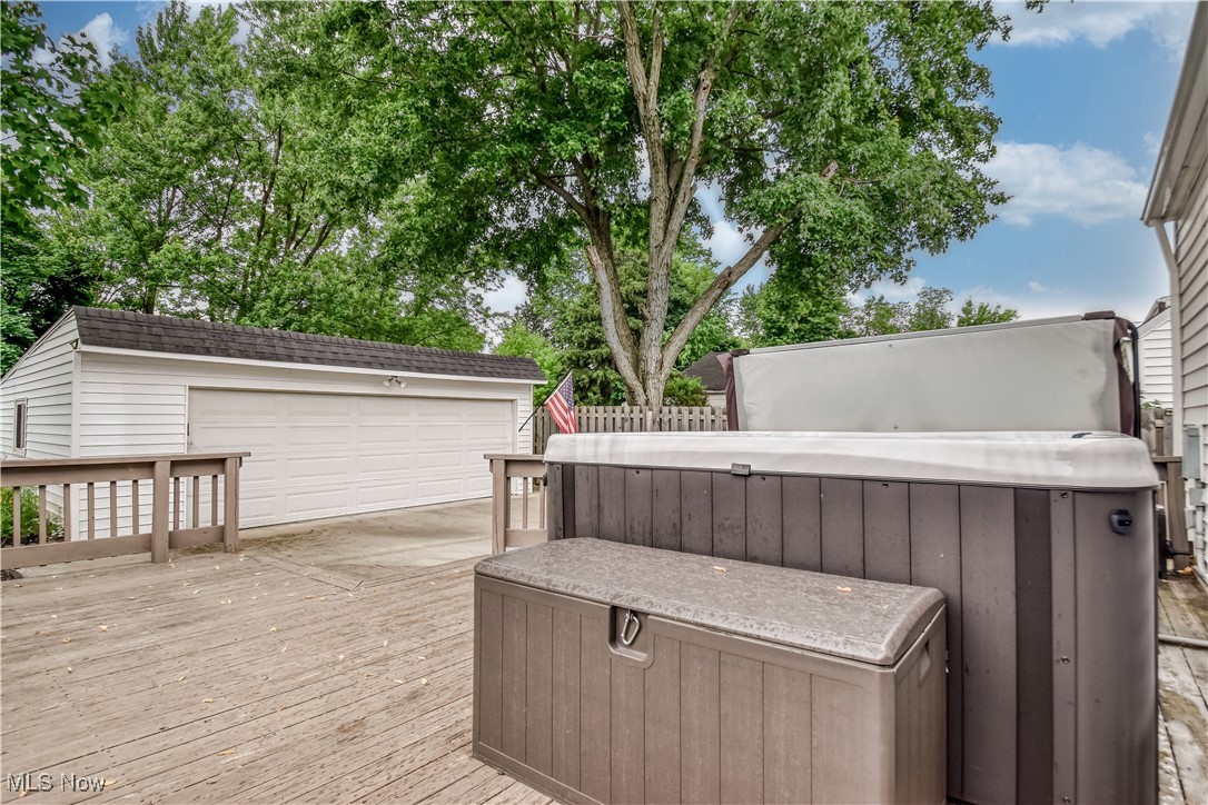 1400 Sunset Road Cleveland, OH 44124 - Photo 42 of 47