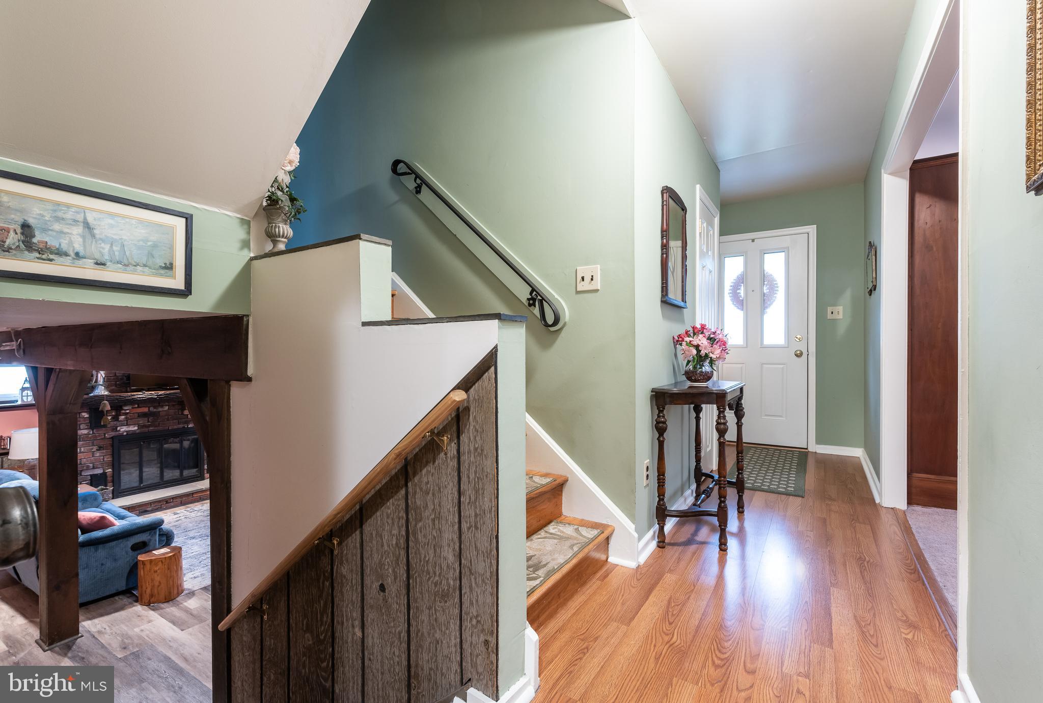 127 Bartholomew Road Berwyn, PA 19312 - Photo 3 of 38 Foyer Hall