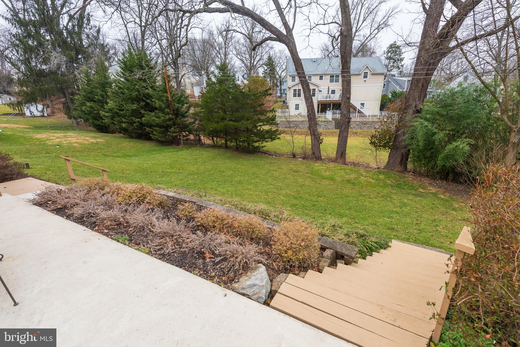 127 Bartholomew Road Berwyn, PA 19312 - Photo 33 of 38 View of Backyard