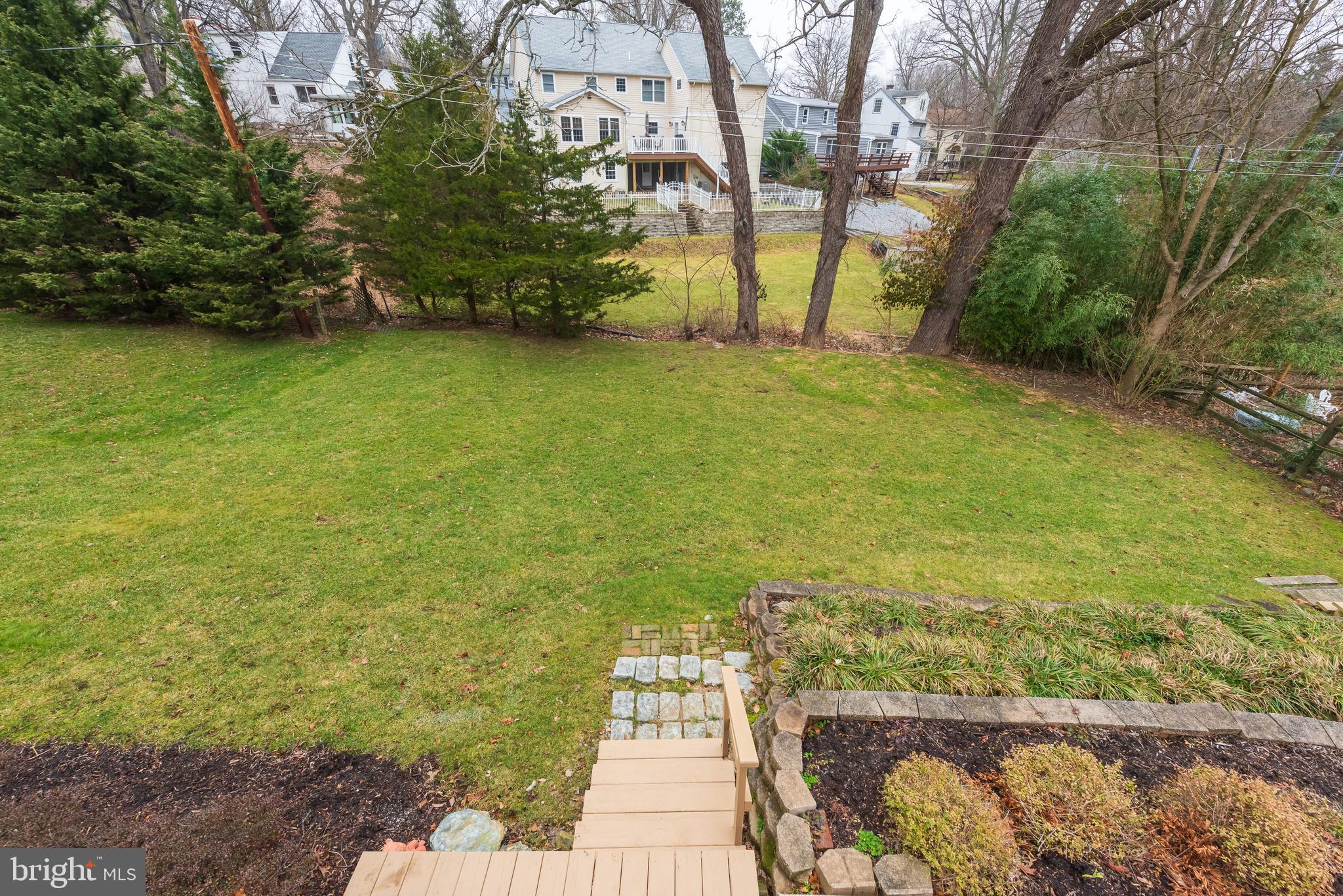 127 Bartholomew Road Berwyn, PA 19312 - Photo 35 of 38 Backyard
