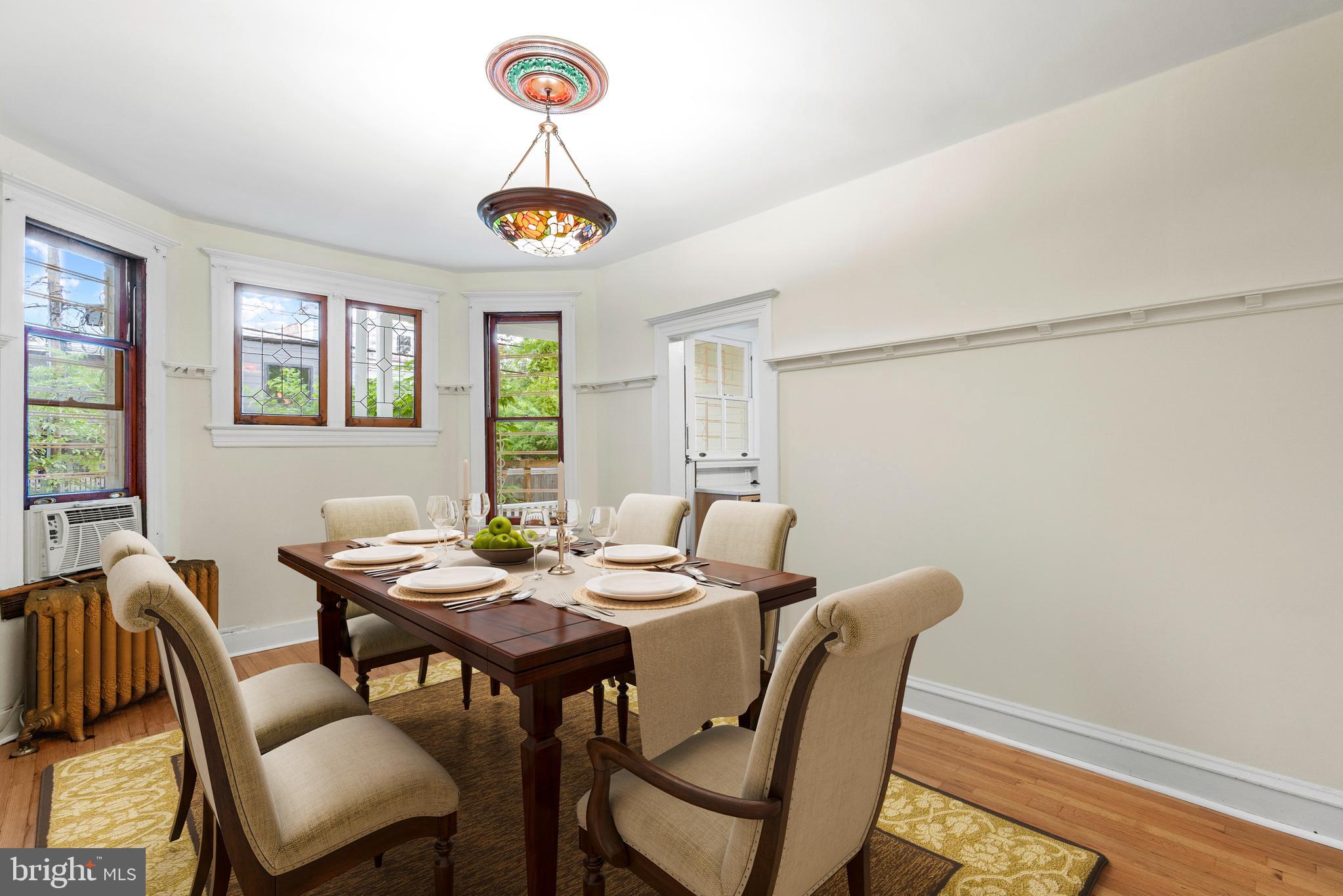 618 D Street Northeast Washington, DC 20002 - Photo 7 of 31 Dining room 2 virtual stage