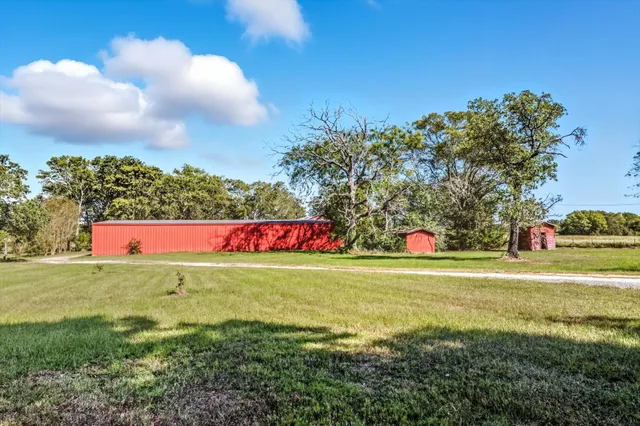 $4,500,000 | 5715 Highway 19, Crockett, TX 75835
