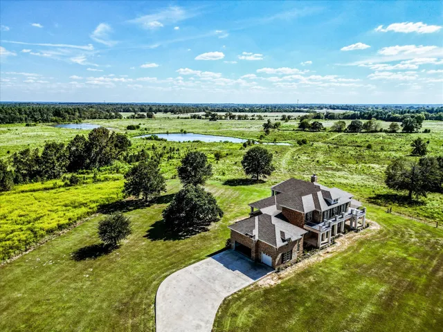 $4,500,000 | 5715 Highway 19, Crockett, TX 75835